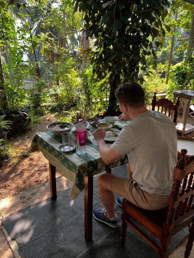 Summer Ridge - Homestay Ратнапура Екстериор снимка