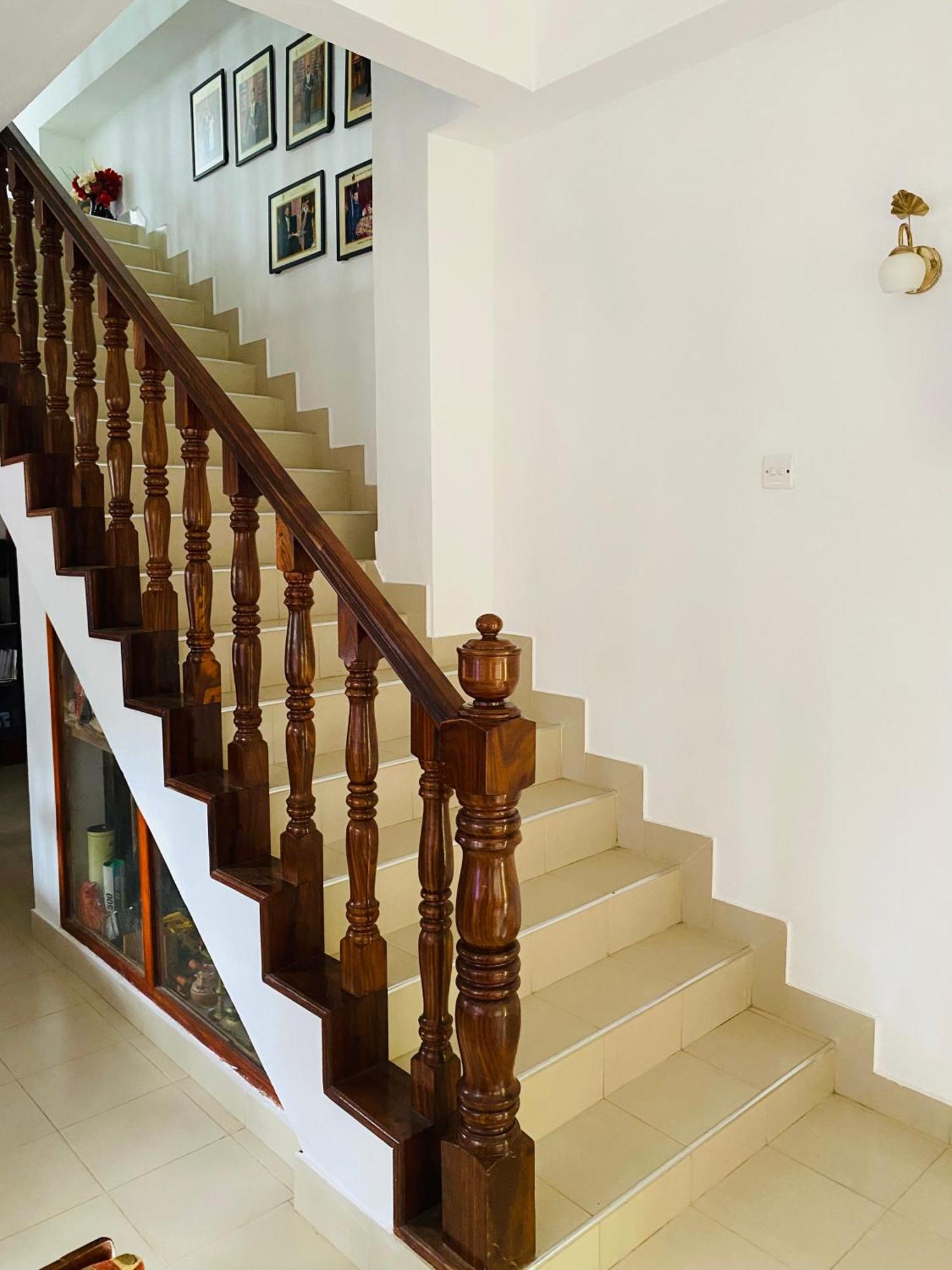 Summer Ridge - Homestay Ратнапура Екстериор снимка